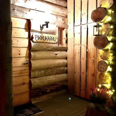 Little Bear - Pikkukarhu, Slopes 500m, Ski Tracks 100m, Lake 160m *