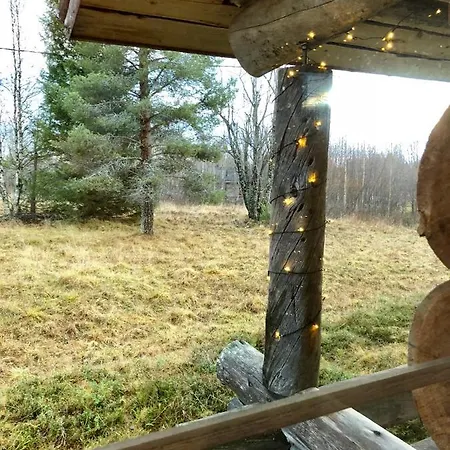 Little Bear - Pikkukarhu, Slopes 500m, Ski Tracks 100m, Lake 160m Semesterbostad Ruka